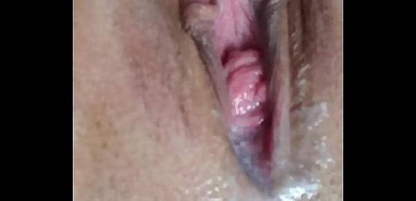  Pushing out that Creampie